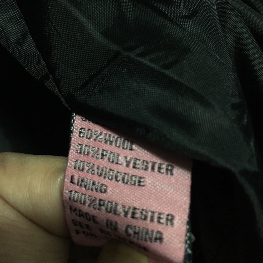 Coat - Picture 4 of 4